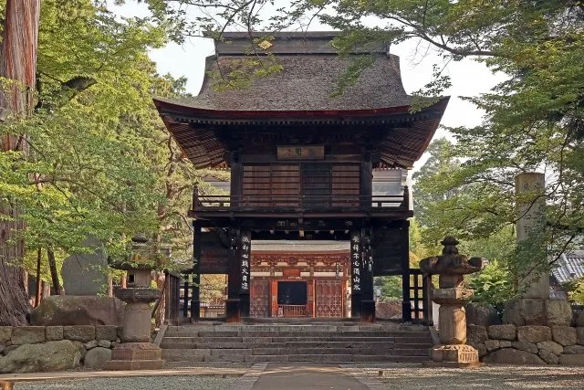 恵林寺の三門